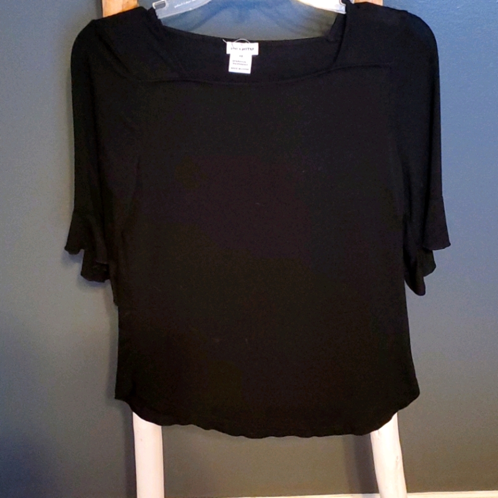 black pullover top with short ruffled or flutter sleeves, square neckline XS